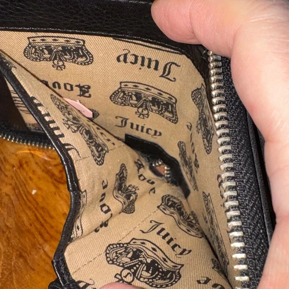Juicy Couture High Quality Wallet For Nice Girls Who Like Stuff - Picture 11 of 15